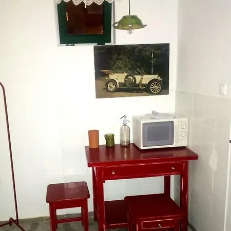 Retro Apartman A Varos Sziveben Apartament *